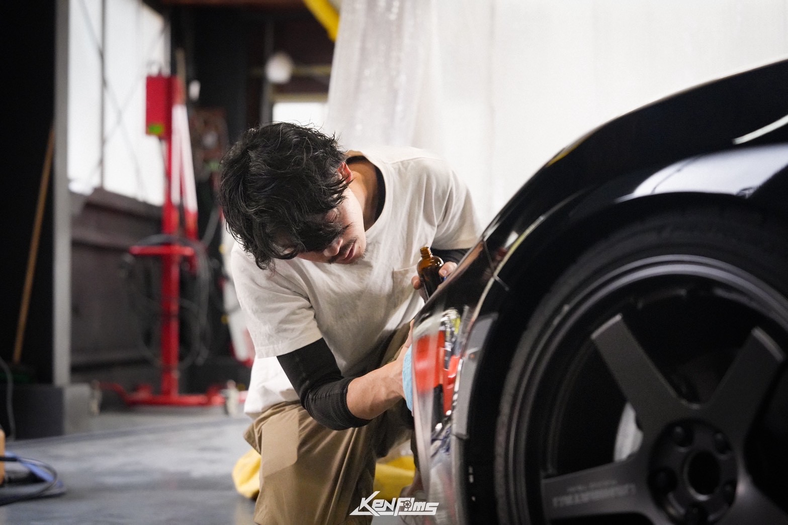 ホンダS2000へのセラミックコーティング塗布作業